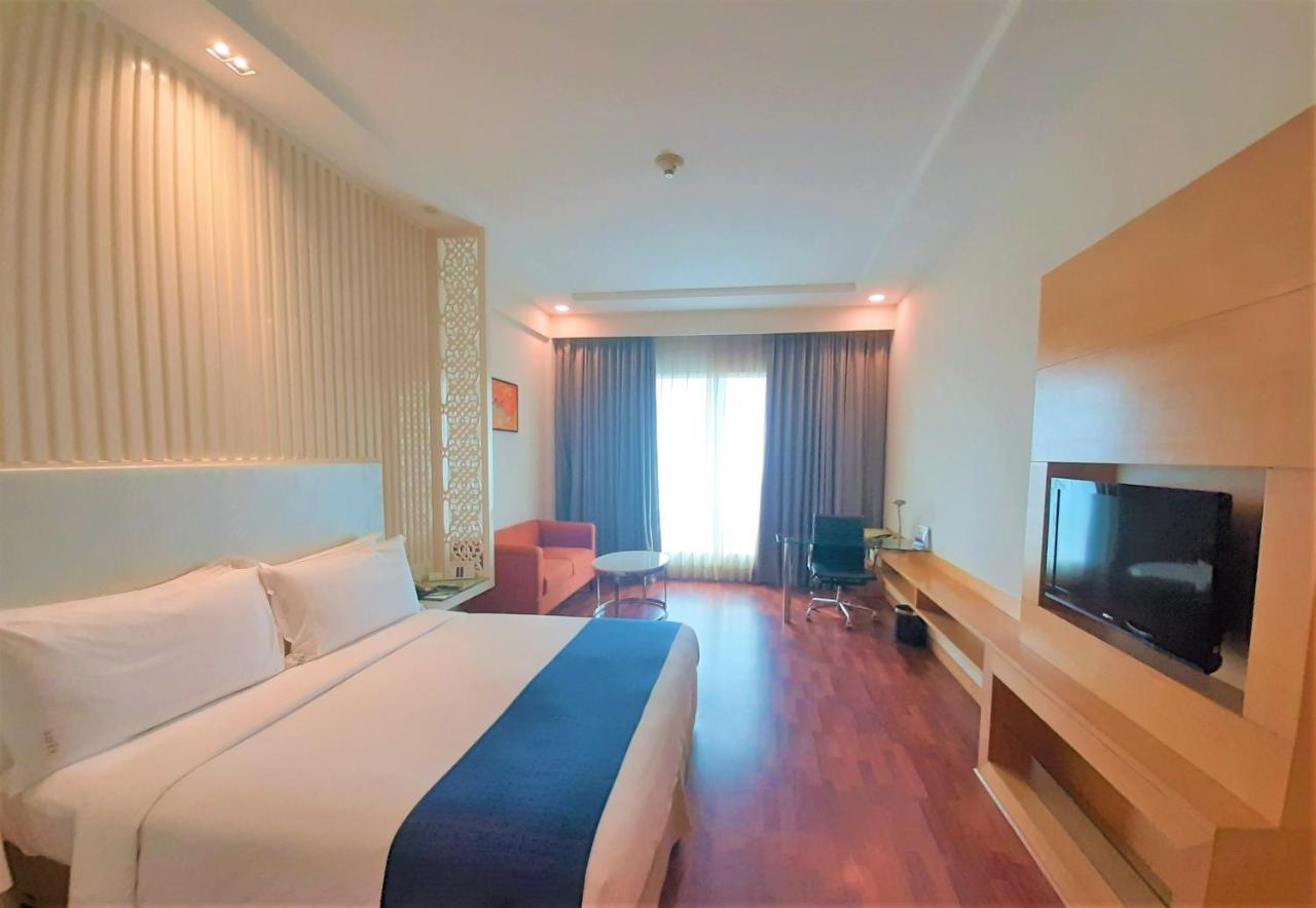Holiday Inn Amritsar Ranjit Avenue By Ihg Dış mekan fotoğraf